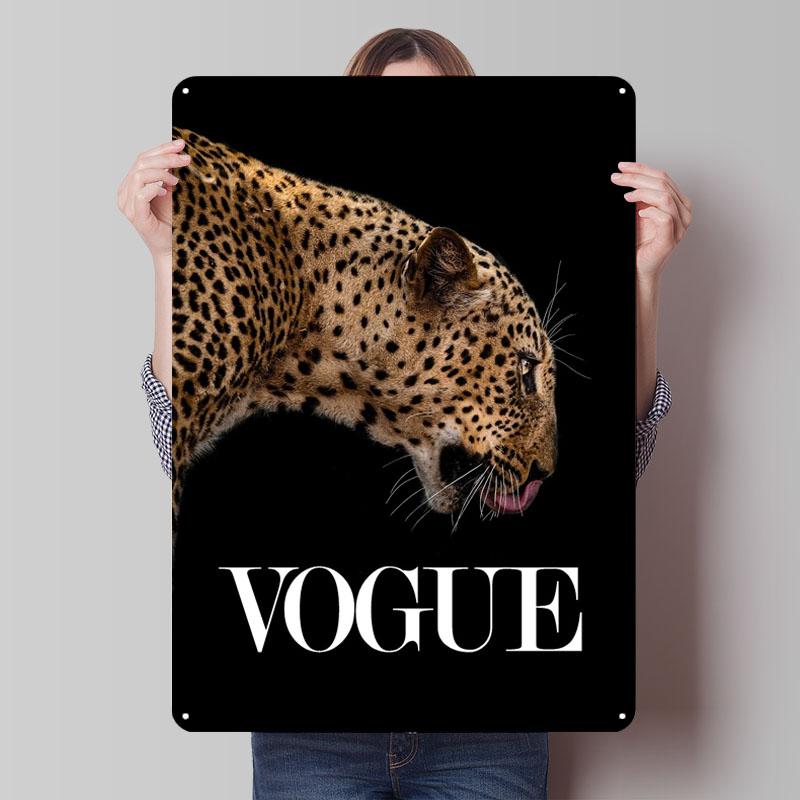 Vintage Fashion Vogue - Vogue แฟชั่นโปสเตอร์ป้ายโลหะโปสเตอร์สัตว์ Vintage แผ่นโลหะที่กําหนดเอง Tinplate ป้ายสําหรับ