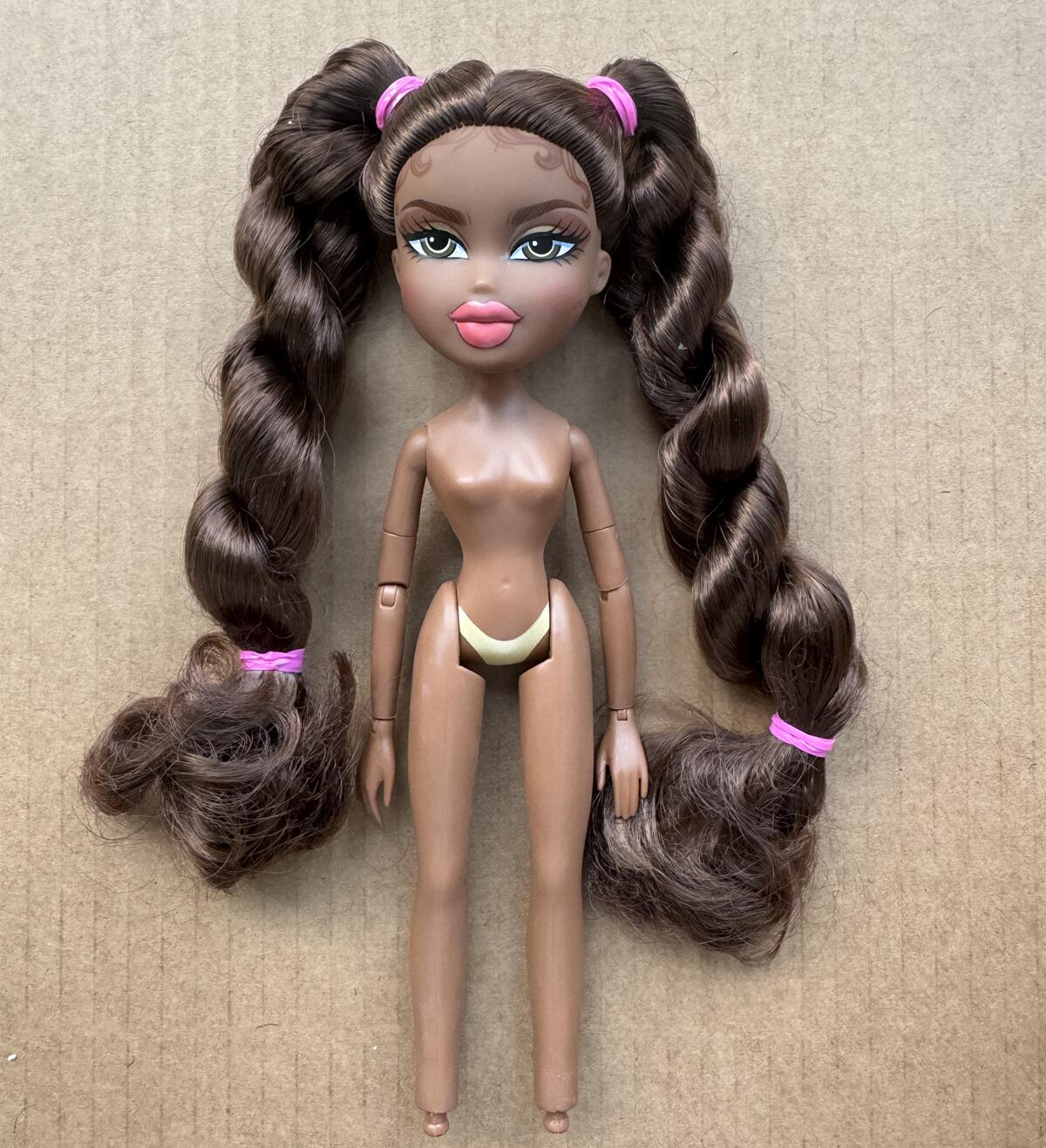 ตุ๊กตา Brazz รุ่นปี 2001 ของแท - Vintage Fashion Toys บทวิจารณ์และราคา