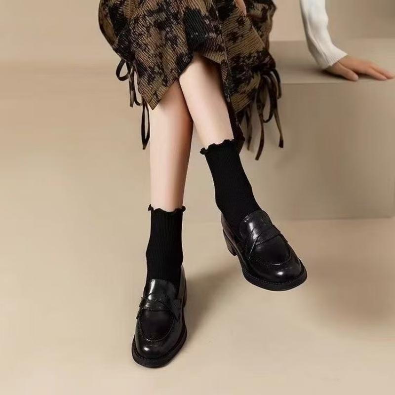 รองเท้าโลฟเฟอร์ผู้หญิง สไตล์วิ - Vintage Slip Dress บทวิจารณ์และราคา