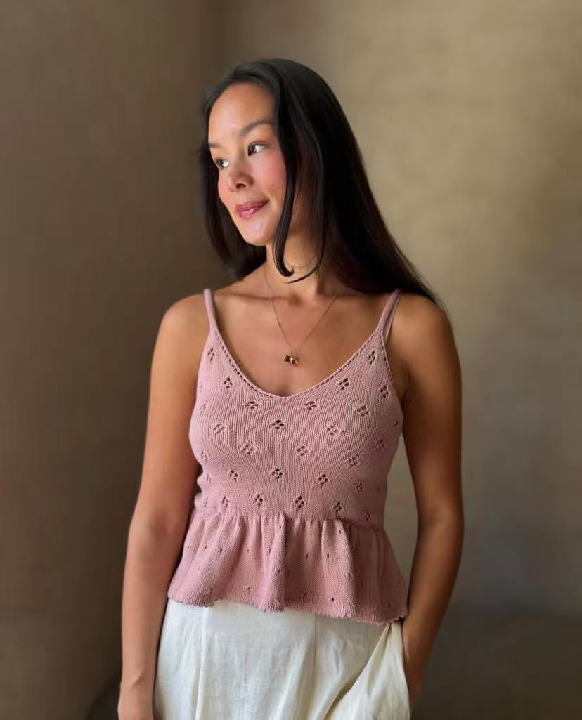 เสื้อกล้ามคอวีลายใบบัวบริสุทธิ - Vintage Fashion Retro Outfit บทวิจารณ์และราคา